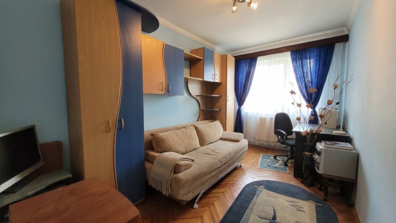 Vânzare apartament 4 camere, et.2,  situat în Târgu Jiu, Aleea Plopilor – fotografia 3 din 7