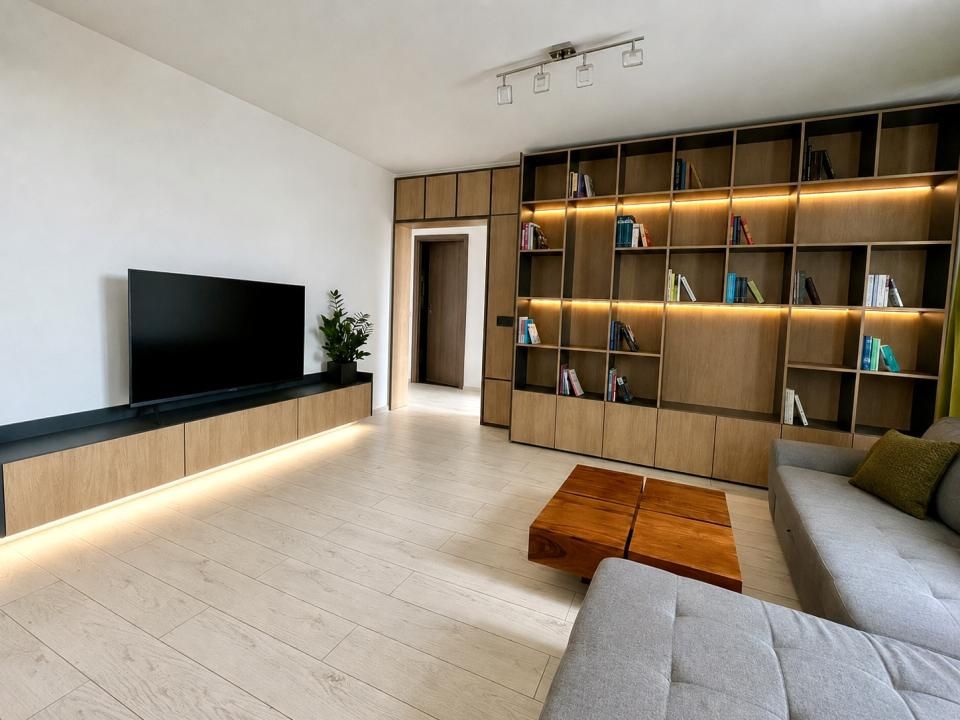 Apartament premium 3 camere, 60 mp utili, mobilat - Central – fotografia 1 din 9