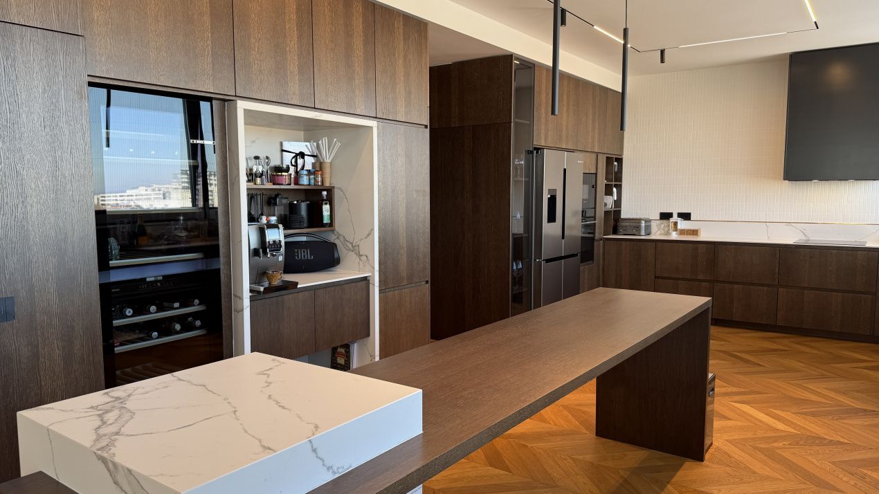 Penthouse pe bune, 5 camere, vedere la Mare si la Lac, 5 parcari subterane – fotografia 10 din 85