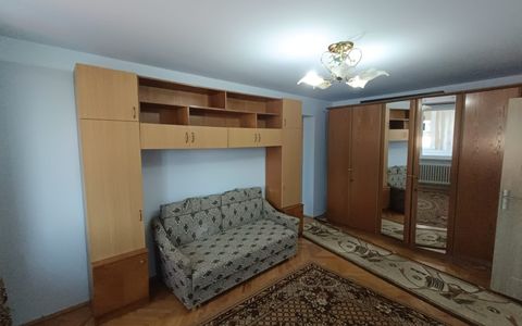 Apartament cu 2 camere de vânzare în Reghin, zona centrală 0 comision
