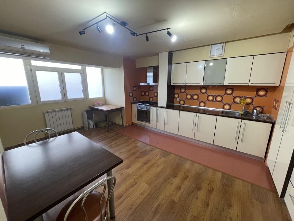 3 Camere - Birou sau Locuinta - Piata Victoriei  - Comision 0% – fotografia 9 din 14