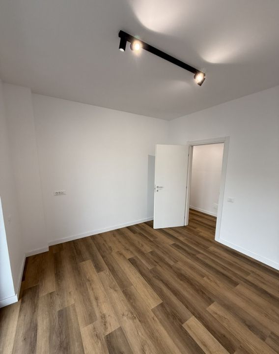 2 camere Decebal/ Th Sperantia/ bloc 2023/ pretabil birou/ rezidenta/ nemobilat – fotografia 9 din 13