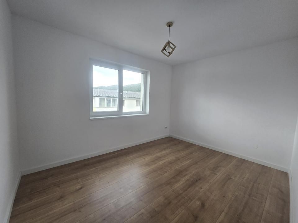 Apartament de închiriat, locuință / birou / spațiu comercial | Eroilor – fotografia 5 din 9