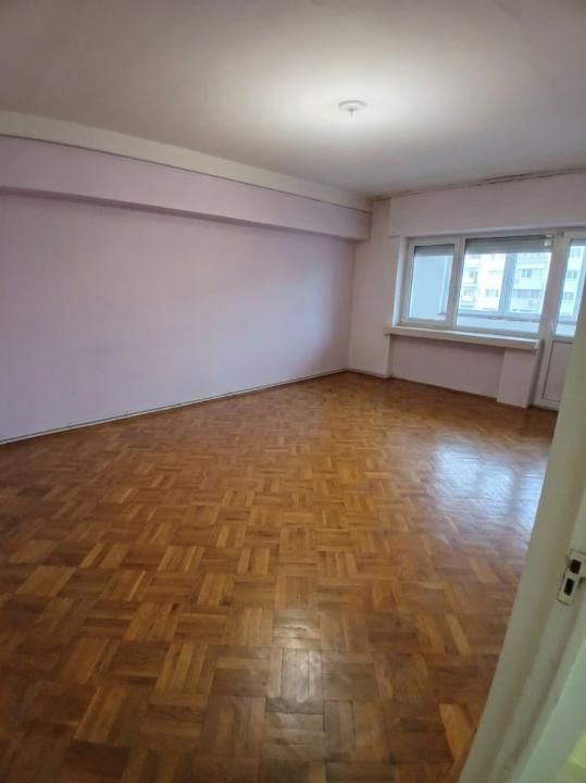 Ultracentral, 3 camere – fotografia 5 din 9
