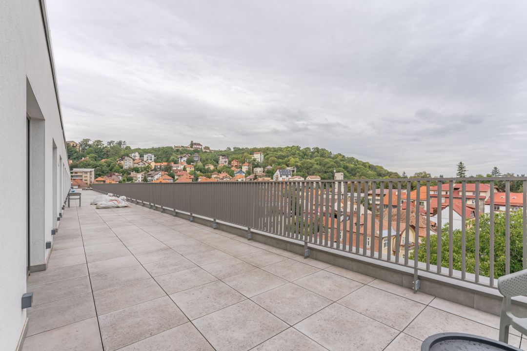 Apartament 2 camere cu terasă 40 mp și vedere panoramică Brașov – fotografia 7 din 13