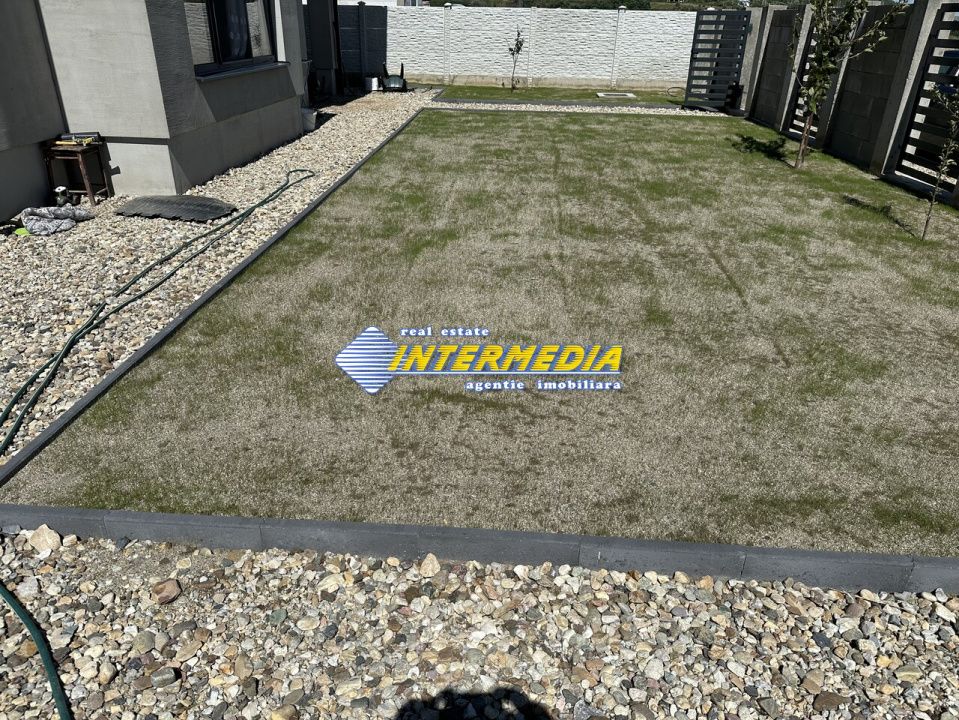 Casa noua de vanzare cu 4 camere in Alba Iulia finisata la cheie zona Micesti – fotografia 2 din 16