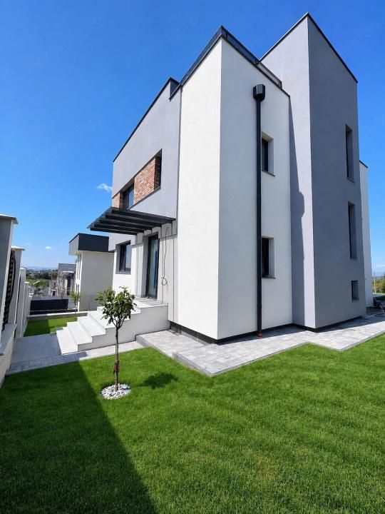 Casă individuală premium | 214 mp utili | 450 mp teren | Garaj dublu | Dezmir – fotografia 3 din 9