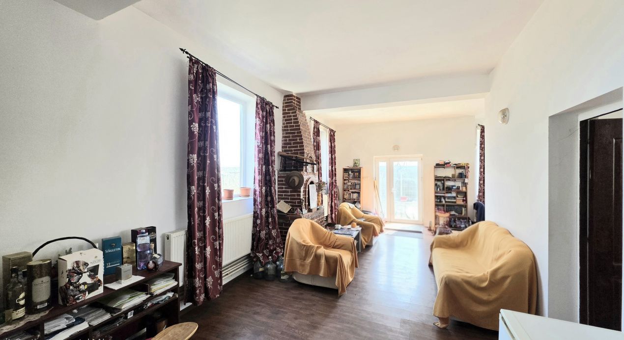 Vila de vanzare in Constanta, 6 camere, zona Km5 – fotografia 14 din 18