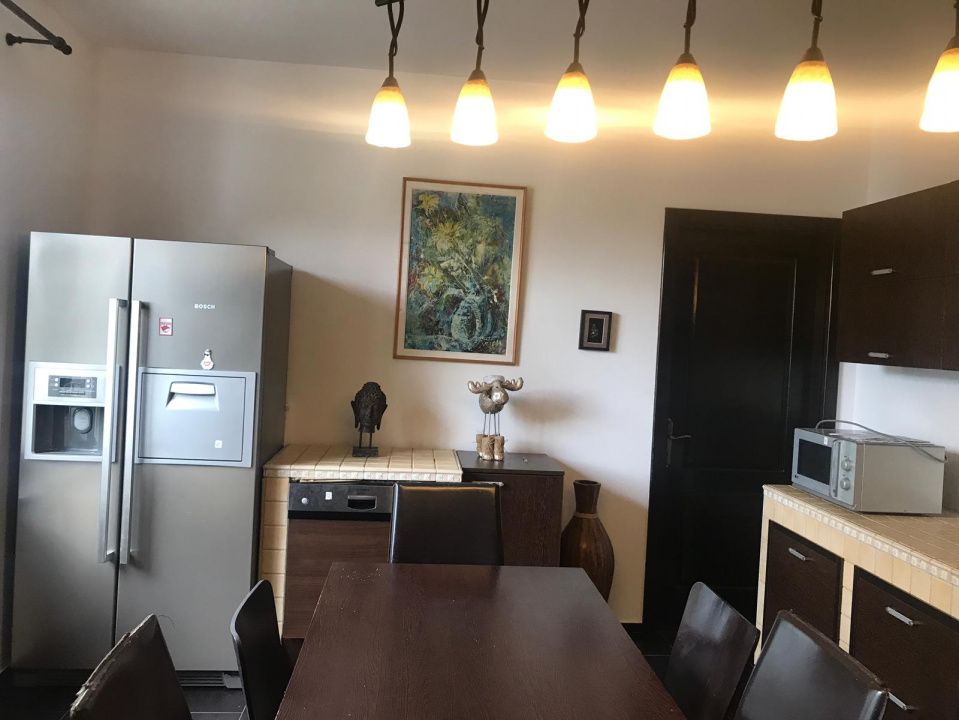 Casa D+P+E de inchiriat in Alba Iulia zona CETATE 350 mp si Teren 600 mp – fotografia 24 din 38