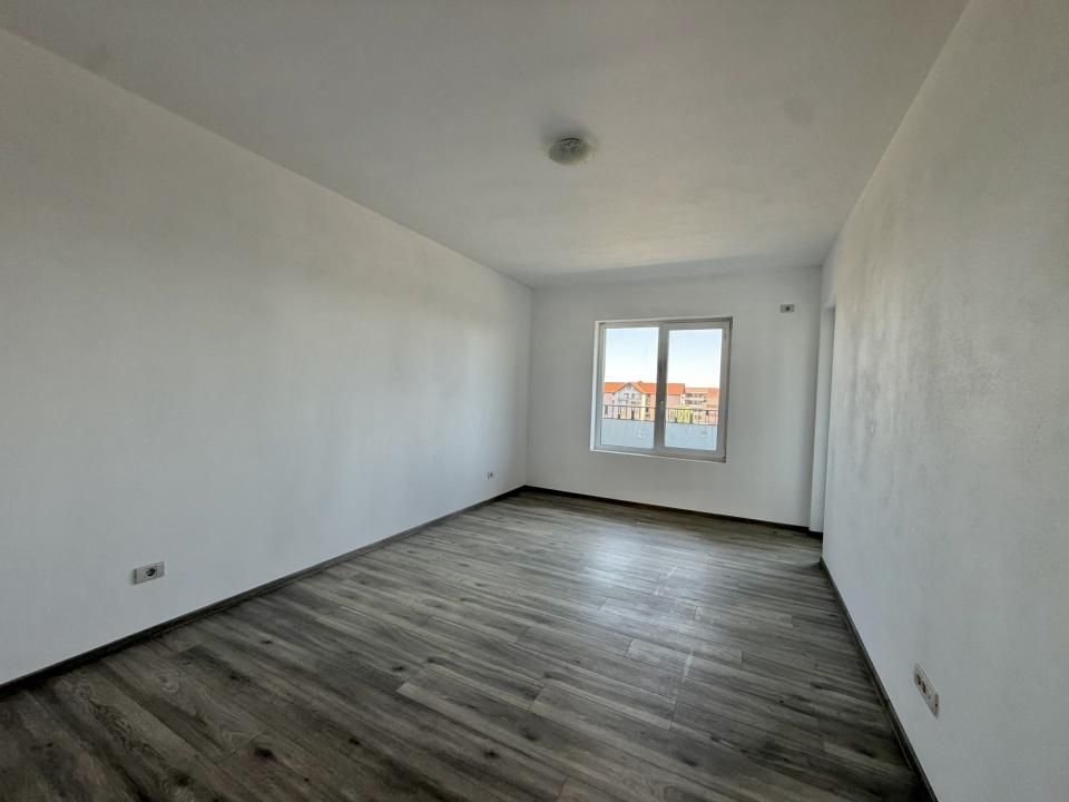 Apartament 2 camere, decomandat, parter, terasa 20mp in Giroc – fotografia 1 din 10