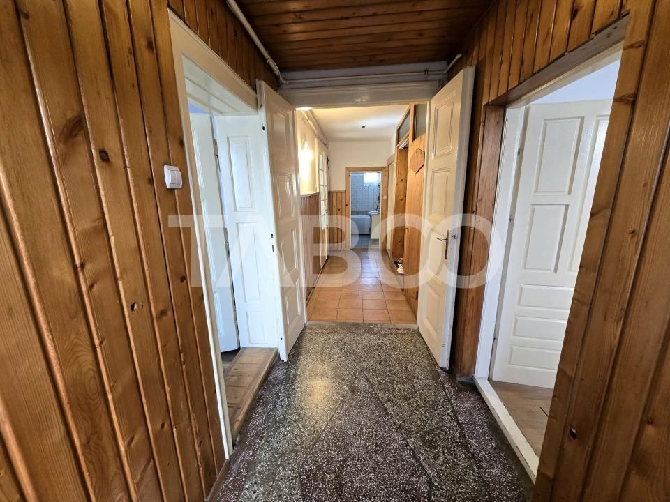 Apartament decomandat 93 utili curte proprie pivnita Sub Arini Sibiu – fotografia 16 din 20