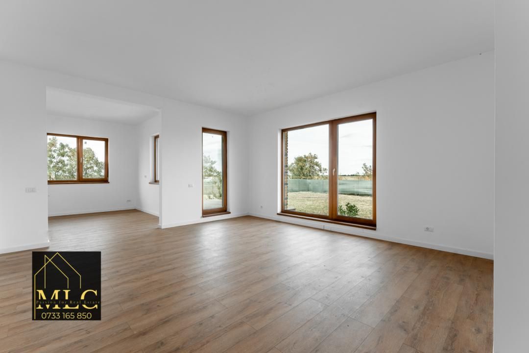 Vila de vânzare pe parter cu 4 camere | Cartier Flamingo Park | Saftica – fotografia 2 din 16