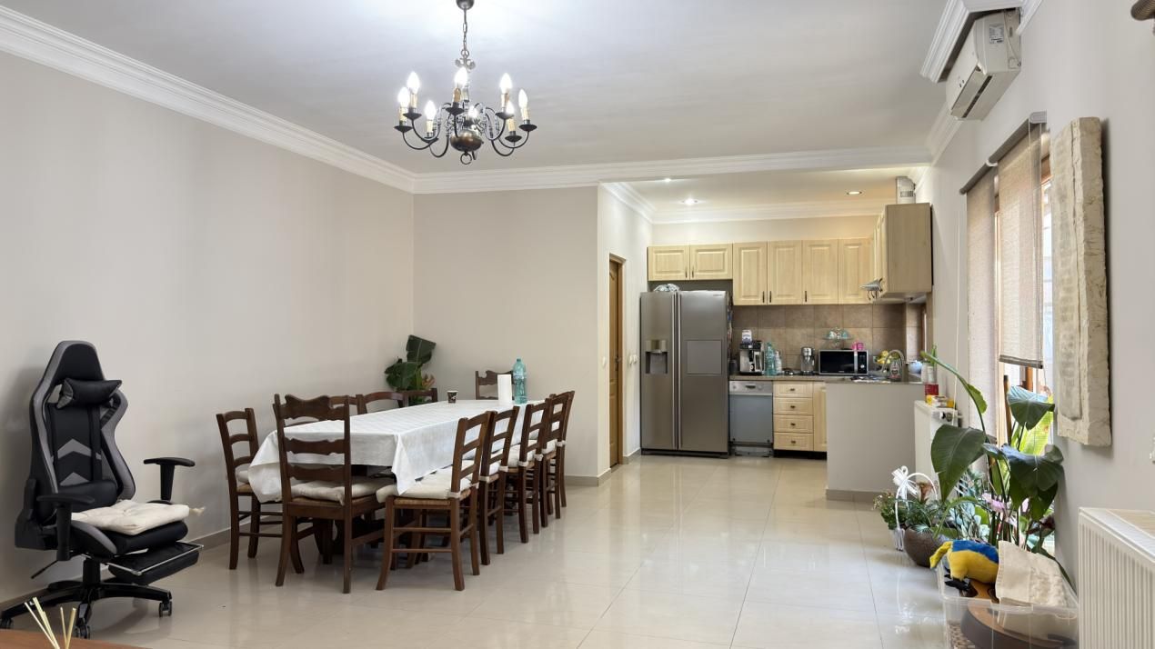 Casa individuala P+E+M cu 7 camere, garaj 140mp, 1084mp teren - Timisoara – fotografia 11 din 31