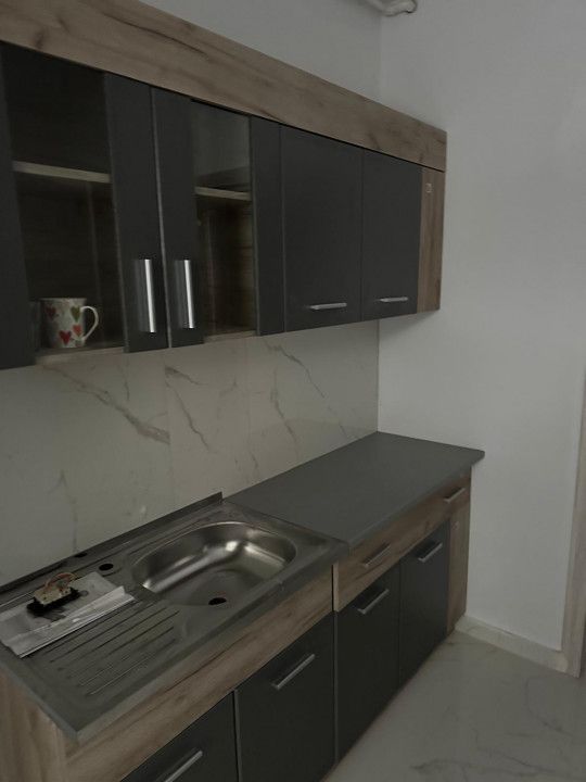 Garsoniera finisata Mamaia Nord, la 30 m de promenada – fotografia 11 din 20
