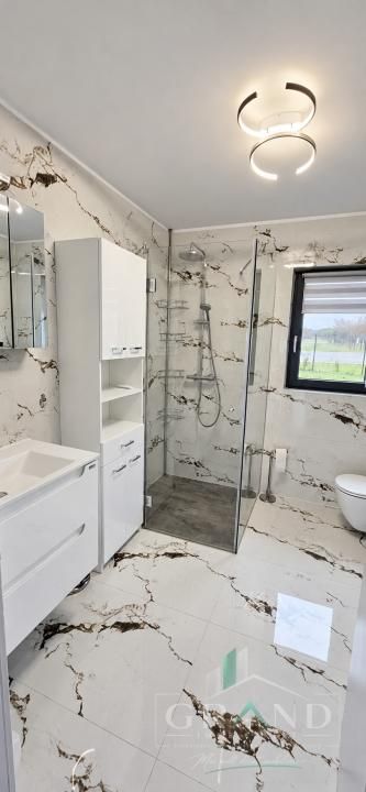 Totul NOU | Casa Individuala | Curte | Terasa | 3 Camere | Faget – fotografia 6 din 8