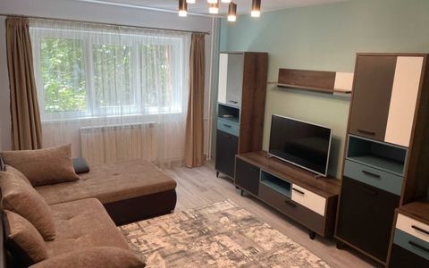 2 Camere de inchiriat | Aviatiei | Metrou | Mobilat