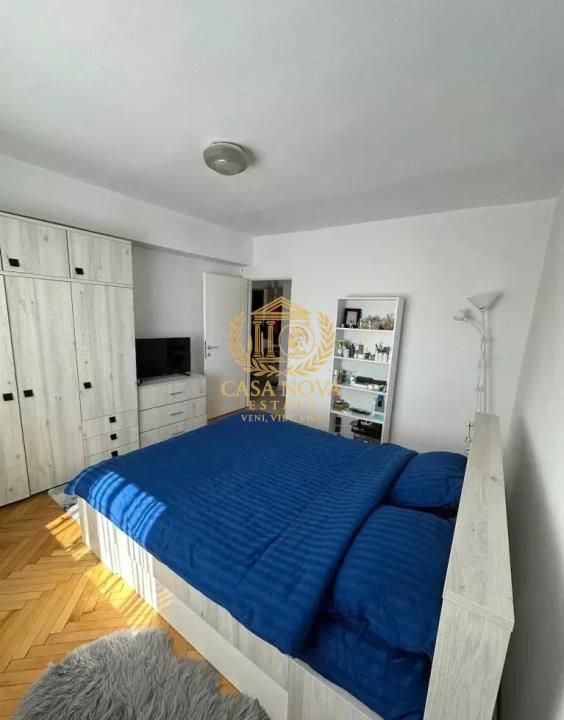 Apartament 2 camere 55mp, balcon, parcare, zona Centrala – fotografia 1 din 5