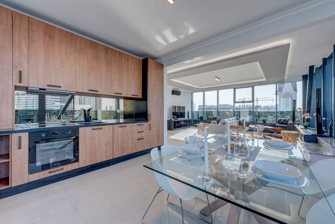 PENTHOUSE EXCLUSIVIST | HERĂSTRĂU – AVIAȚIEI - 3 LOCURI DE PARCARE -42MP TERASA – fotografia 6 din 11