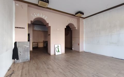 Spatiu comercial 75 mp de inchiriat in Arad - C10568