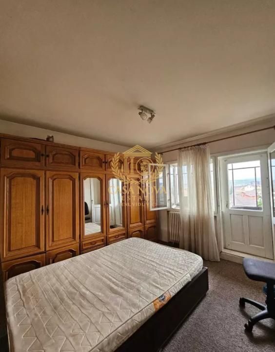 Apartament 3 camere 70mp, cartier Intre Lacuri, 2 bai, parcare, balcon – fotografia 6 din 8