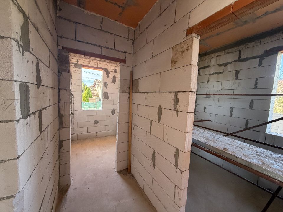 Casa la rosu pe  parter, 133mp utili, anexa 39mp, Carcea, zona profi – fotografia 12 din 12