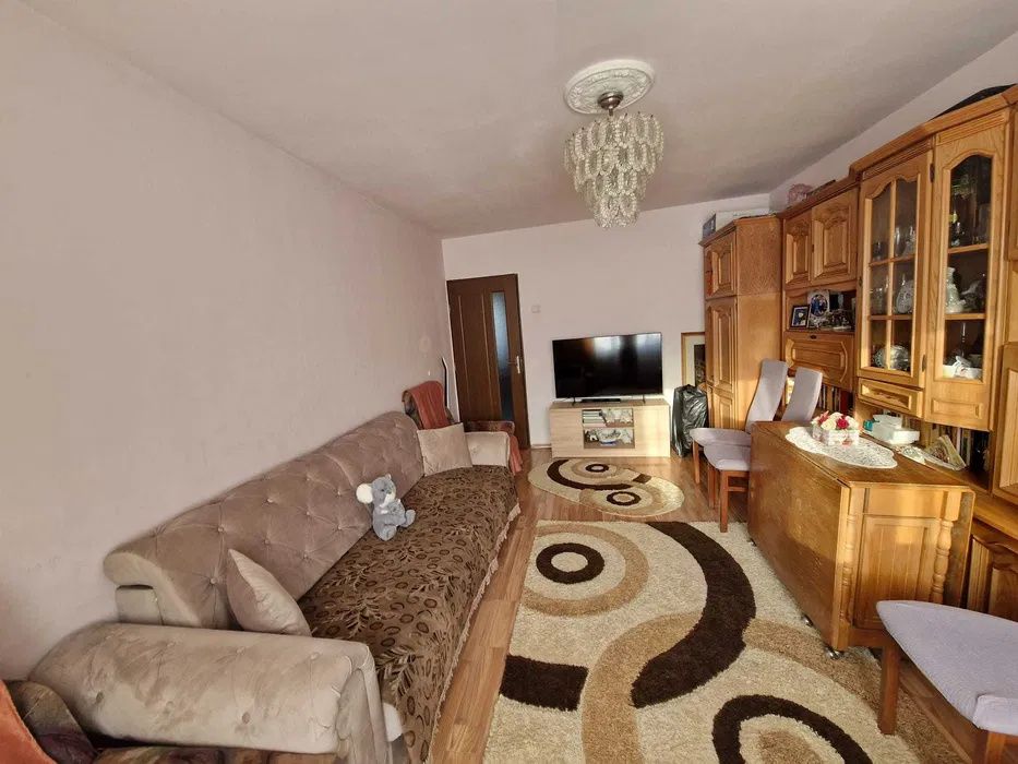 Apartament 2 camere decomandate, Intre Lacuri – fotografia 3 din 7
