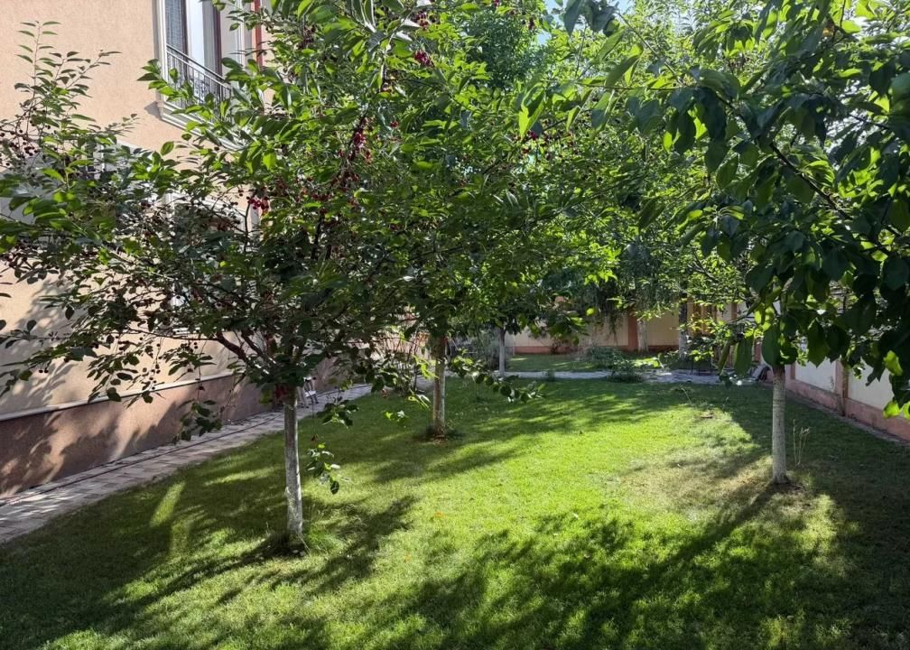 Casa Comuna Berceni | 350mp | Curte proprie | Parcare | Birou | Locuit – fotografia 2 din 8
