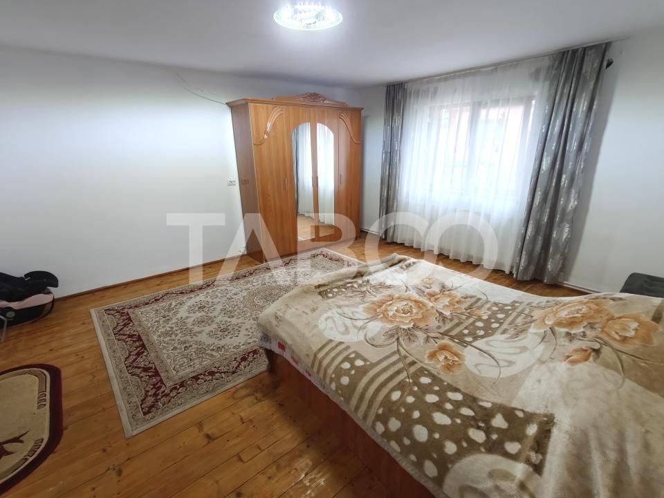 Casa cu 4 camere singur in curte de vanzare in Sibiu - zona linistita – fotografia 9 din 13