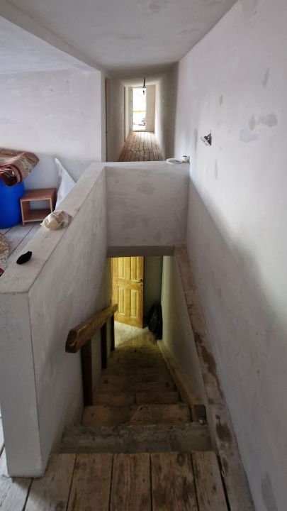 Casa în zona Andronache – 120 mp utili, 5 camere, curte liberă de 30 mp – fotografia 7 din 15