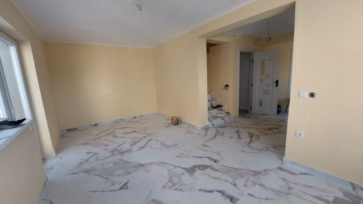 OKAZIE Apartament 3 camere Scara Interioara 2 Bai Balcon Parcare CETATE Lidl – fotografia 13 din 13