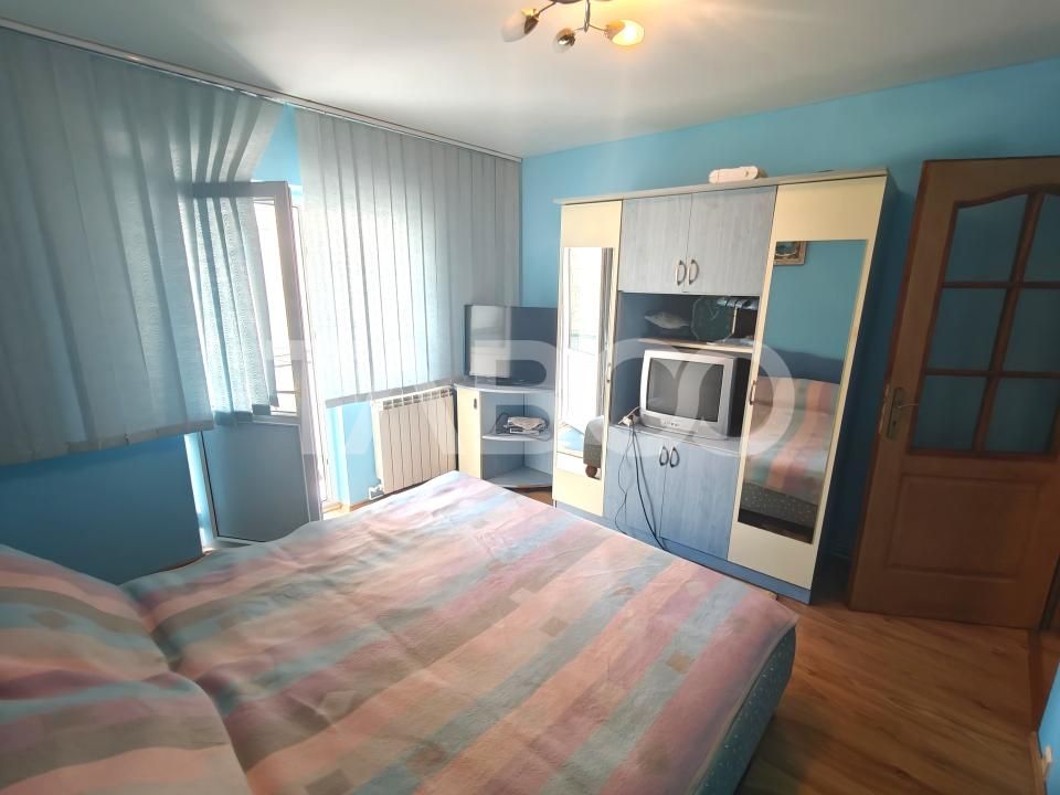 Apartament 4 camere 2 bai 2 balcoane -pivnita - etaj 1 - zona Turnisor – fotografia 4 din 11