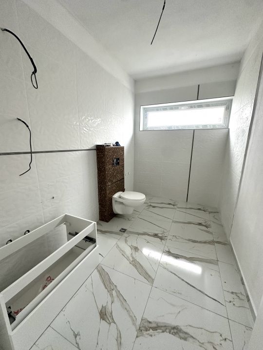 Casa NOUA 3 Camere 2 Bai Terasa 20 mp Teren 500 mp FInisata Cheie – fotografia 12 din 24