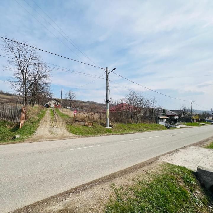 Teren intravilan 549 mp, 23 ml deschidere Miroslava - str. Balciu, CU emis – fotografia 1 din 4