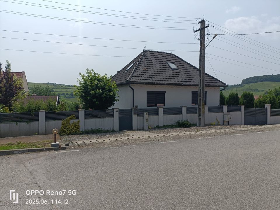 Casă vilă de vânzare Reghin - comuna Lunca,  județ Mureș – fotografia 25 din 26