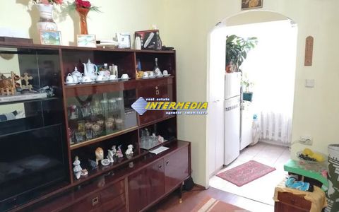 Garsoniera de vanzare in Cetate Alba Iulia etaj intermediar mobilata si utilata