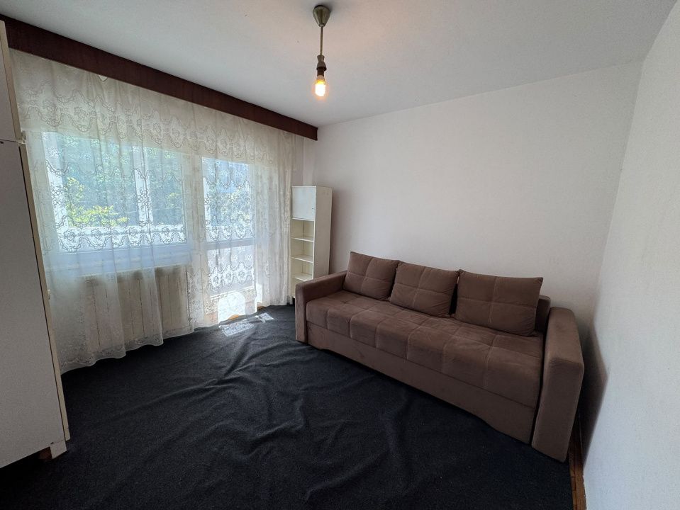 Închiriere apart. cu 3 camere mobilate, zona Cipariu – fotografia 4 din 9
