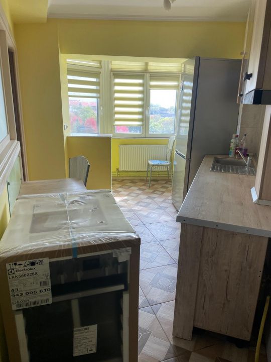 Apartament 4 camere I decomandat I Cetate cu vedere spre Catedrala I 2 bai I – fotografia 4 din 10