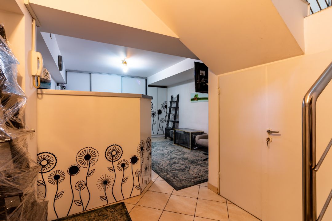 Com0%| Cladire multifunctionala Unirii– Hotel Piri | 9 studiouri independente – fotografia 42 din 49
