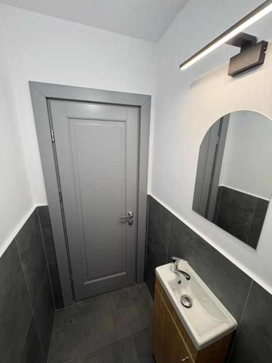 Spatiu comercial (pretabil Clinica Stomatologica sau asemenea) - zona VIVO-METRO – fotografia 6 din 8