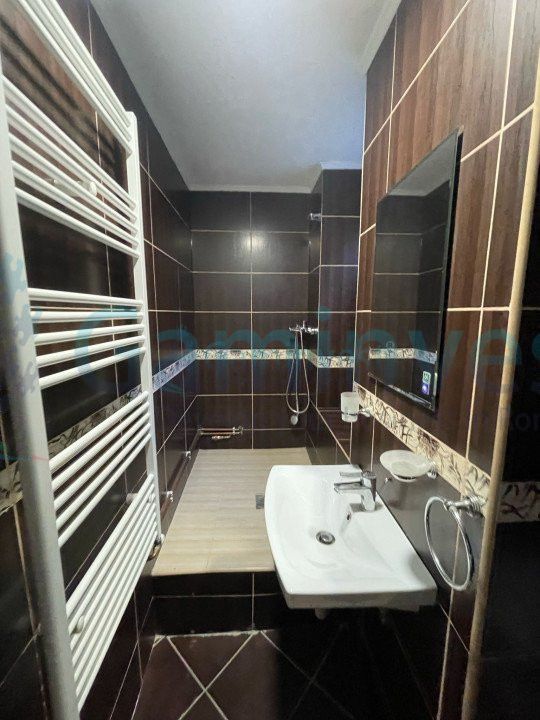 Spatiu de birou de inchiriat in Oradea, cu 3 camere, zona centrala – fotografia 7 din 8
