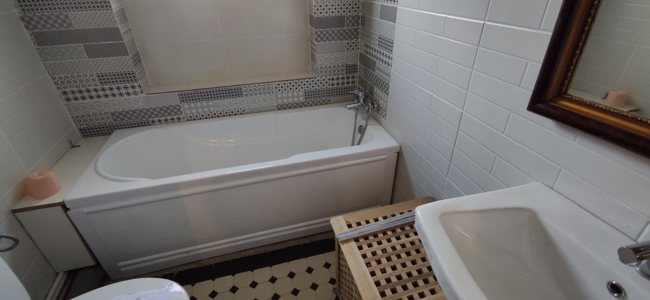 Vanzare apartament 4 camere Iorga – fotografia 6 din 18