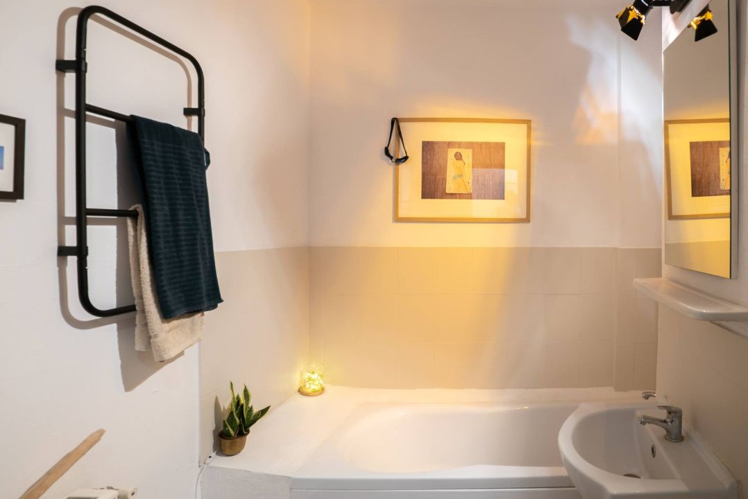 ULTRACENTRAL | 2 CAMERE | MODERN | VEDERE LA MARE – fotografia 15 din 17