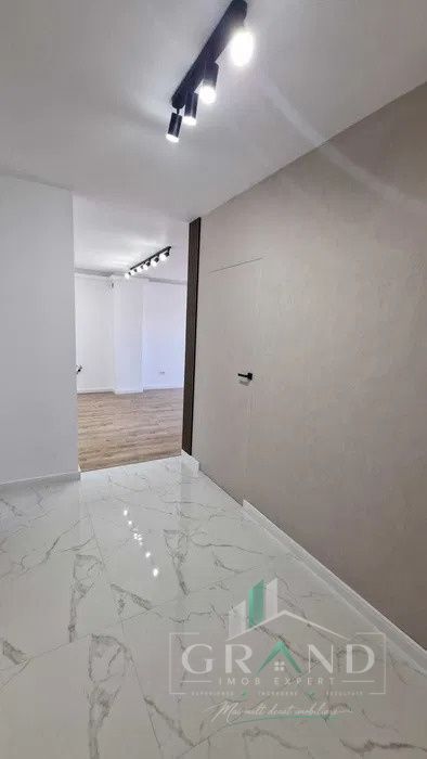 Apartament modern cu 2 camere, zona Eroilor, Florești – fotografia 2 din 5