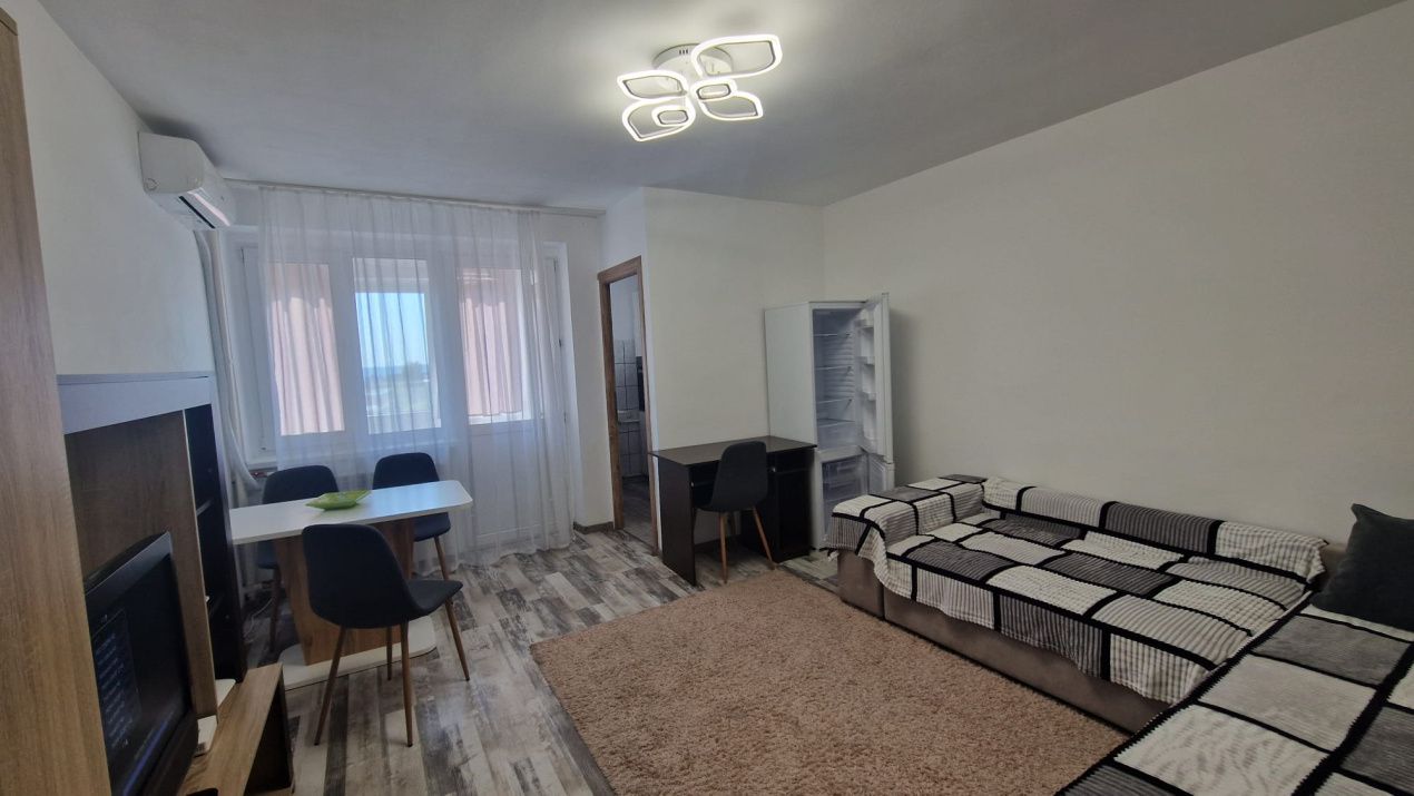 Garsoniera semidecomandata, 31 mp, cartier Brazda lui Novac, zona piata – fotografia 2 din 5