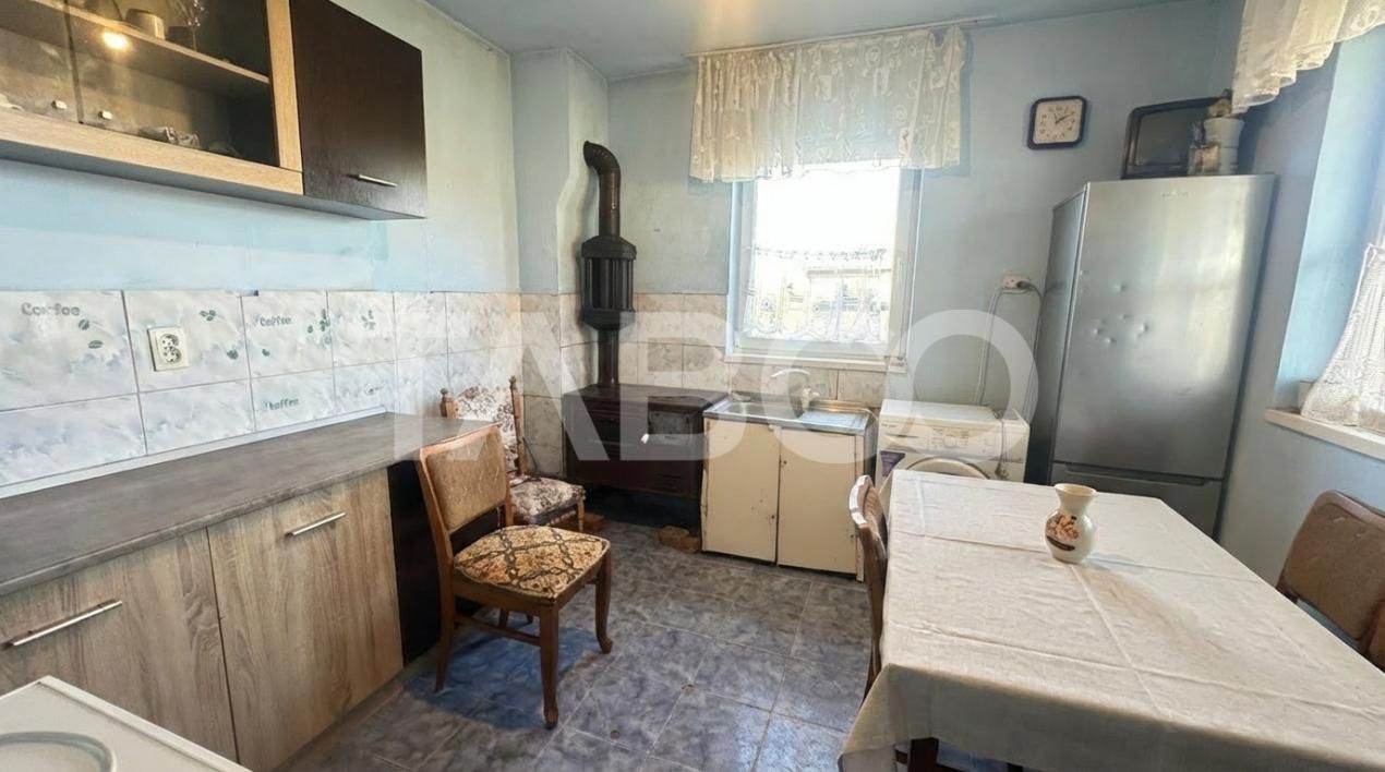 Casa individuala 4 camere cu curte de 550 mp 2 bai Cristian Sibiu – fotografia 11 din 11