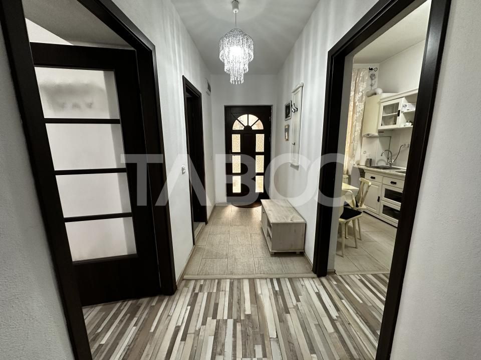 Apartament de vanzare 2 camere pretabil spatiu comercial strada Ocnei – fotografia 5 din 8