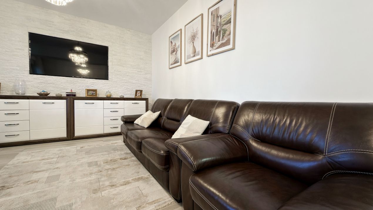 Apartament Premium 3 camere| Balcon 25 mp| Vedere la mare si lac+loc de parcare – fotografia 10 din 16