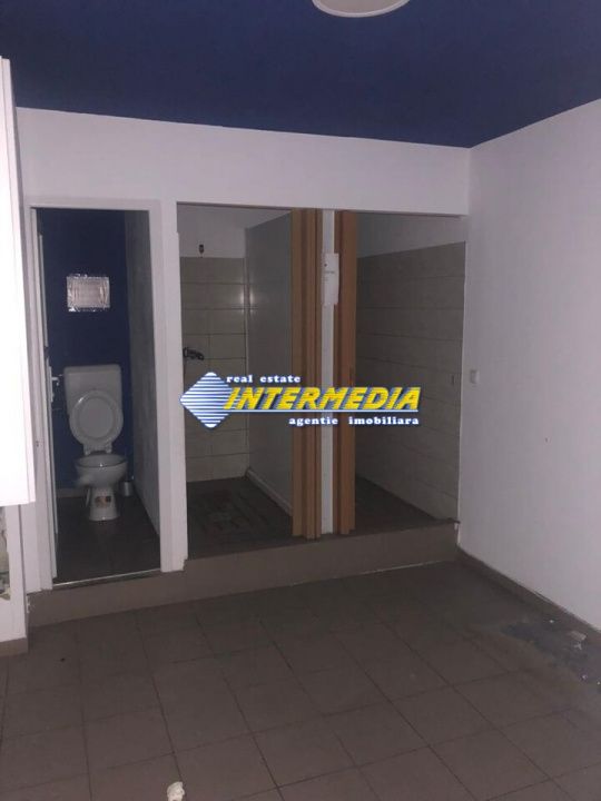 SPATIU COMERCIAL I DE INCHIRIAT I 354 MP I ideal magazin, sala de sport, birouri – fotografia 2 din 3