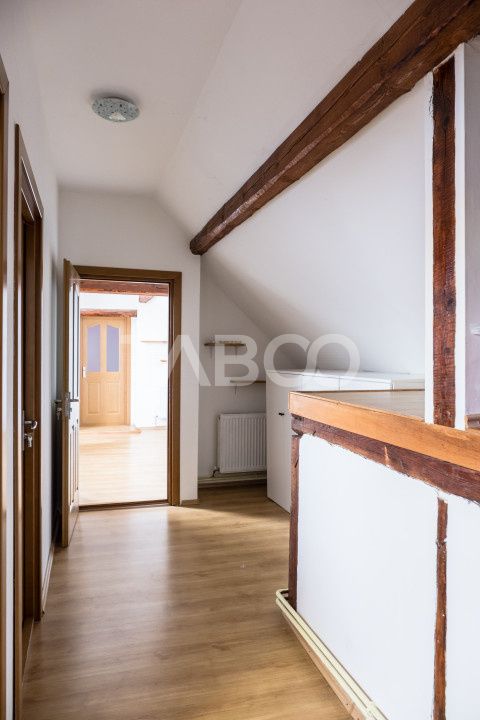 Casa de vanzare pretabila pensiune priveliste superba Fantanele Sibiu – fotografia 22 din 24