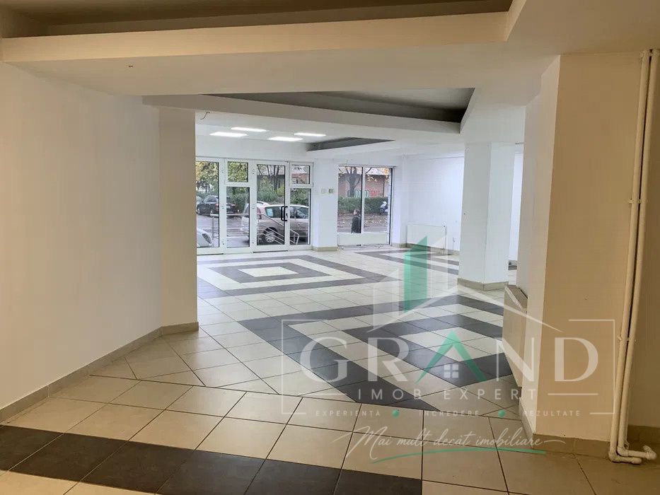 SPAȚIU COMERCIAL PREMIUM | 128 MP | VITRINĂ STRADALĂ | STR.BUCUREȘTI–MĂRĂȘTI – fotografia 3 din 6